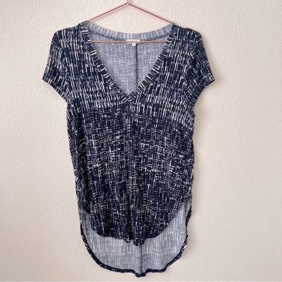 Anthropologie Weston Navy Blue High-Low Hatch Weave Line Short Sleeve V-neck Top - Picture 1 of 5